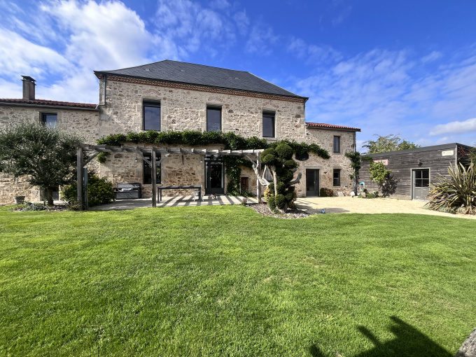 Offres de vente Maison La Chapelle-Saint-Laurent (79430)
